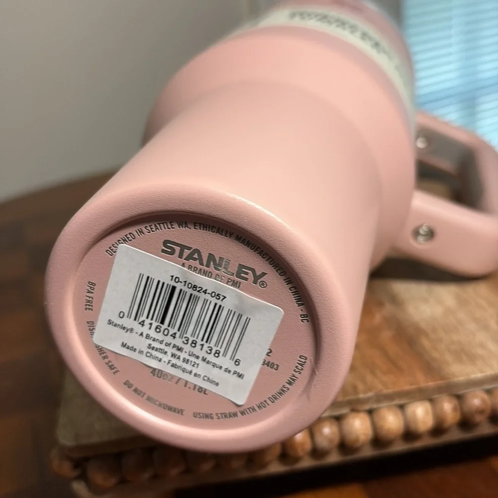 40 oz Dusty Rose Stanley Quencher H20 tumbler - Picture 5 of 5
